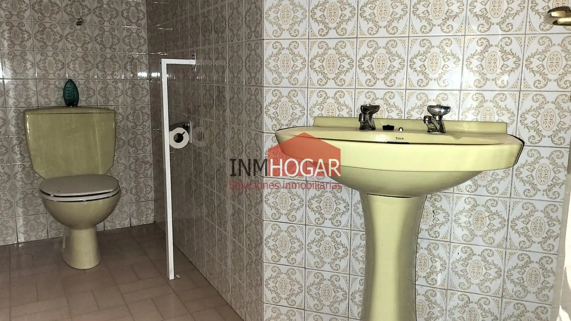 Baño de Casa o chalet en venta en Ávila con Jardín privado, Trastero y Balcón