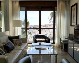 Sala d'estar de Pis de lloguer en Mijas amb Terrassa
