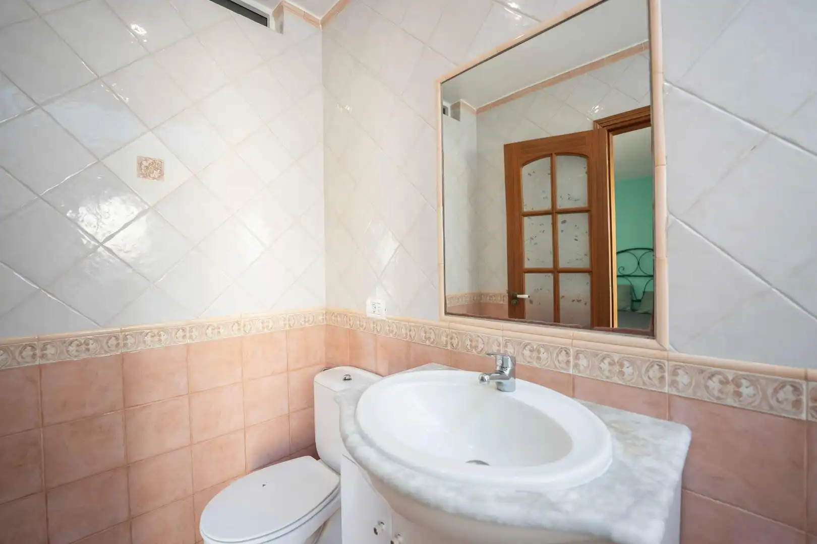Bathroom of Detached homes for sale in San Cristóbal de la Laguna  with Storage room, Balcony and Alarm
