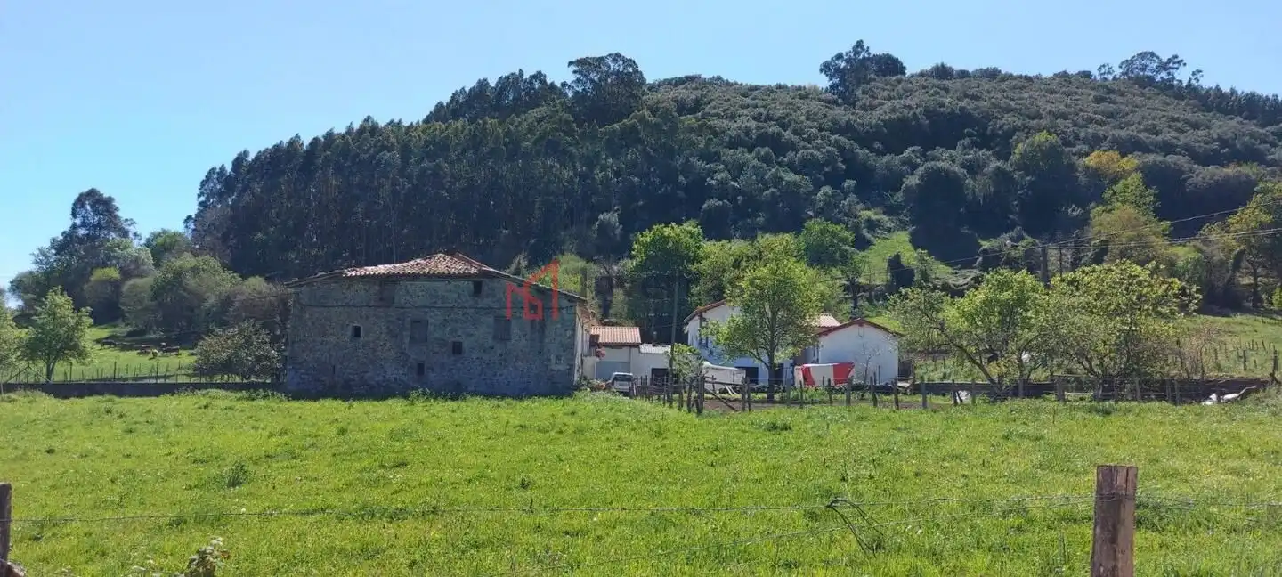 Vista exterior de Finca rústica en venta en Castro-Urdiales
