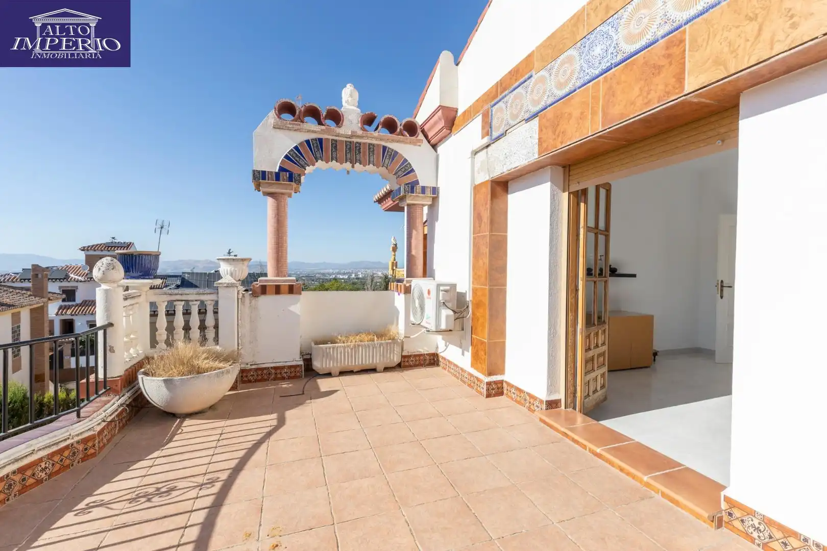Chalet con terraza en venta en Altos de la Zubia, imagen 48