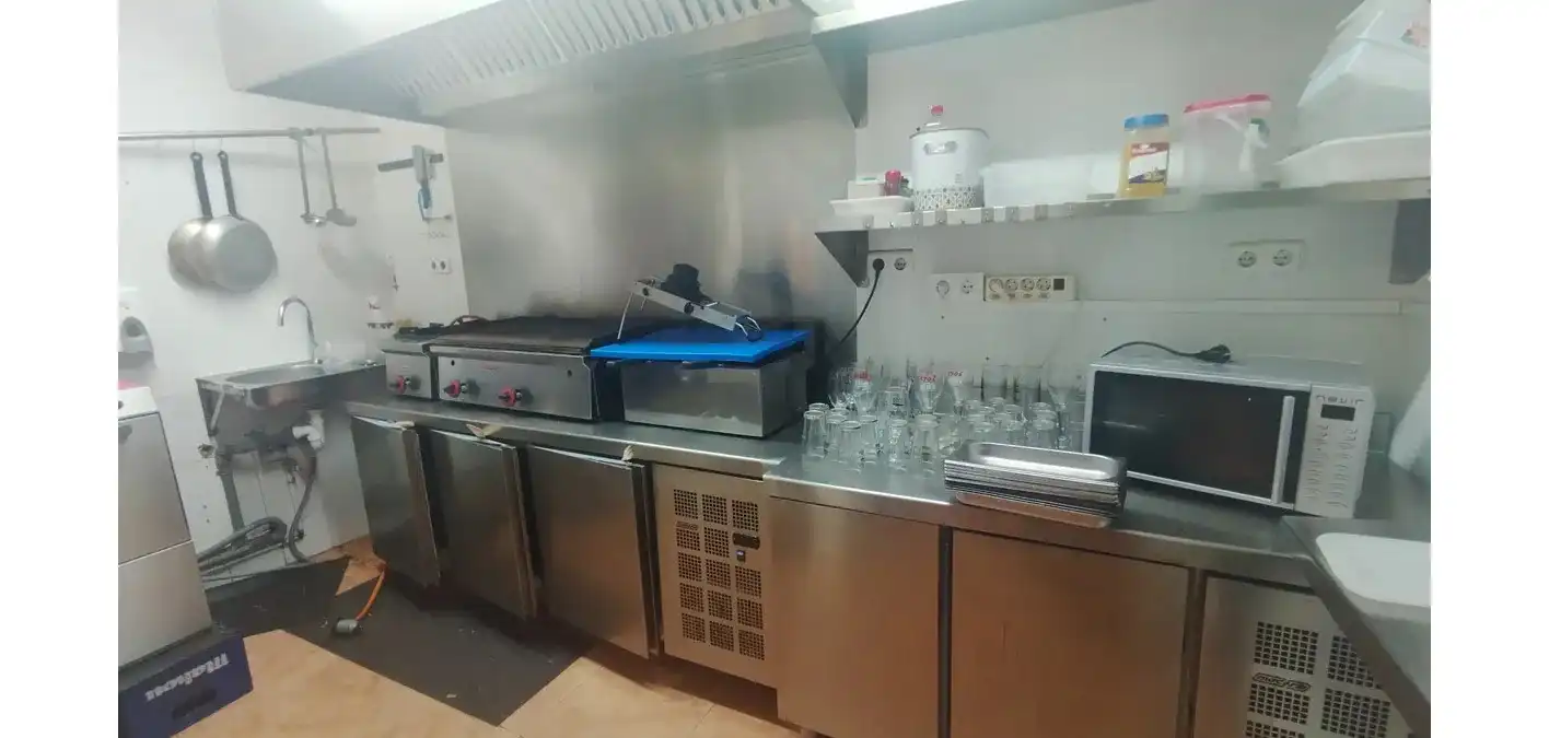 Kitchen of Commercial properties for sale in Lloret de Mar  with Air Conditioner, Heating and Furnished