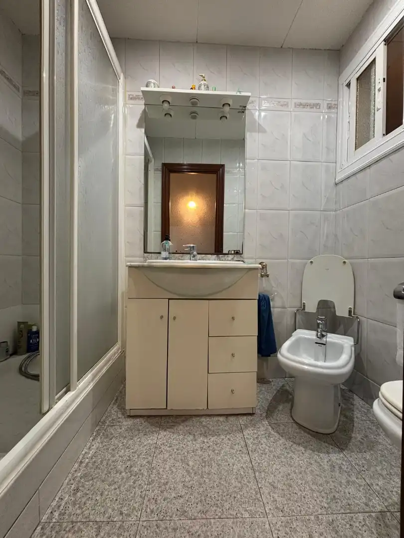 Bany de Pis en venda en Badalona