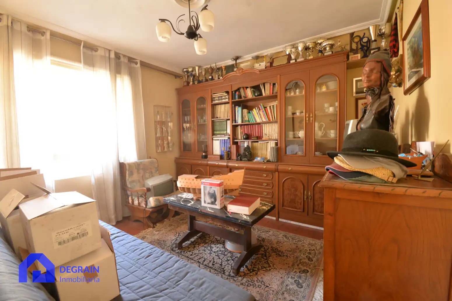 Habitación de Piso en venta en Oviedo  con Terraza