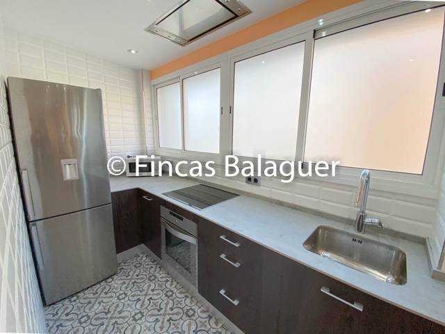 Piso en Venta en Carrer del Canonge Pibernat, 16 en Sants-Badal