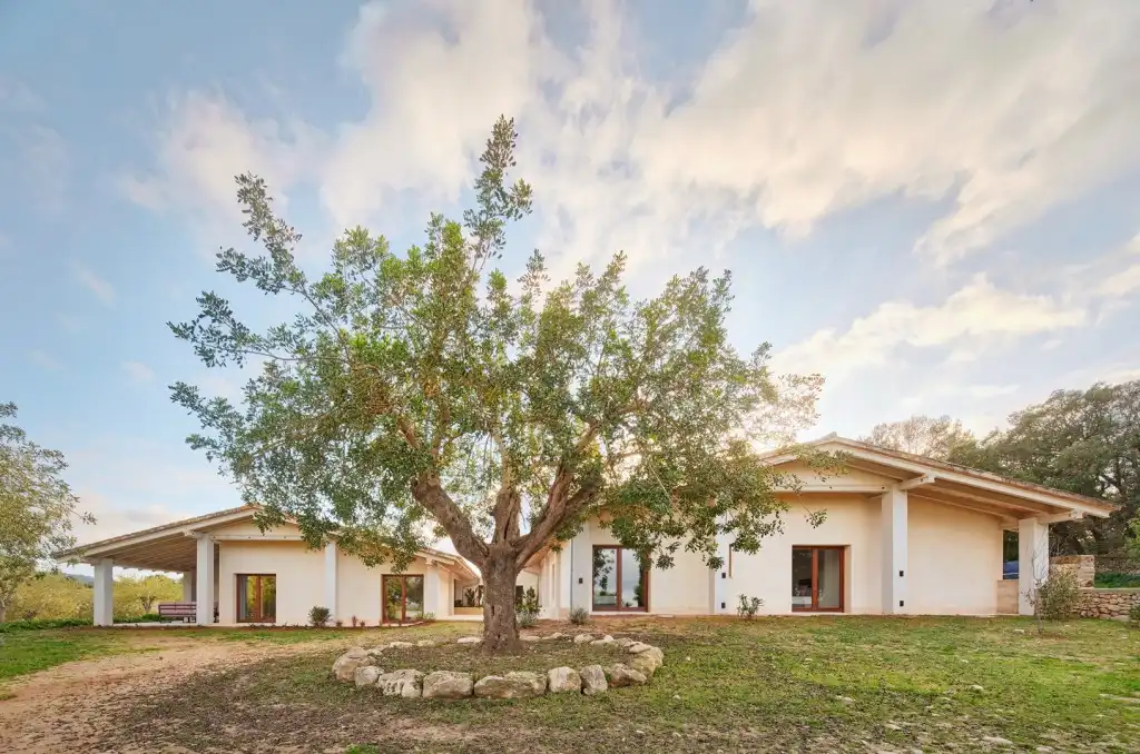 Vista exterior de Casa o xalet de lloguer en Algaida amb Aire condicionat, Calefacció i Jardí privat