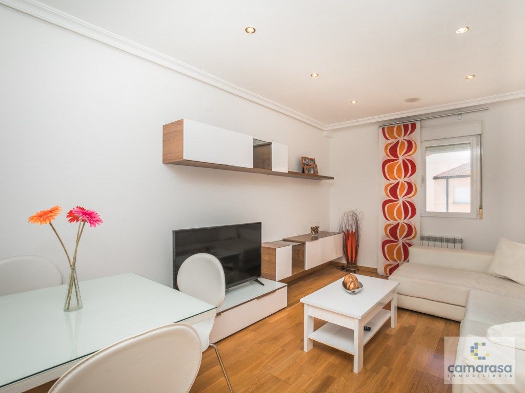 Flat to rent in Calle Cruz de Alcaravaca, 4, Sur