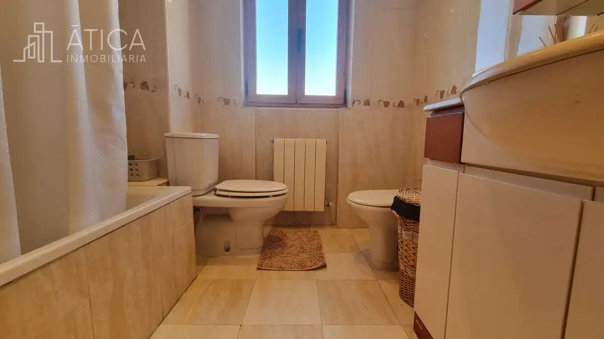 Bany de Àtic de lloguer en San Bernardo - Carmelitas - Campus