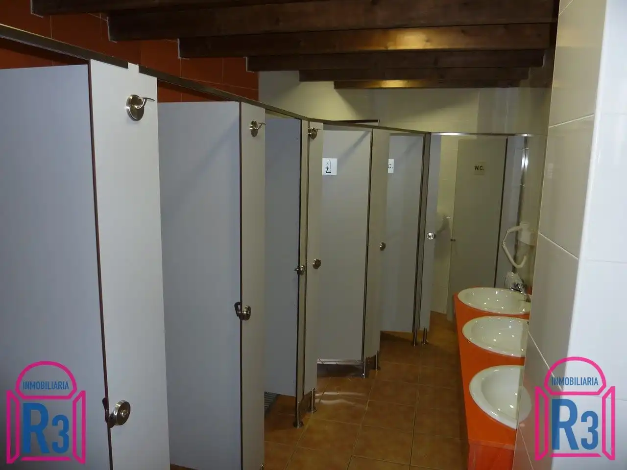 Local comercial en venda a Lastra, imagen 11