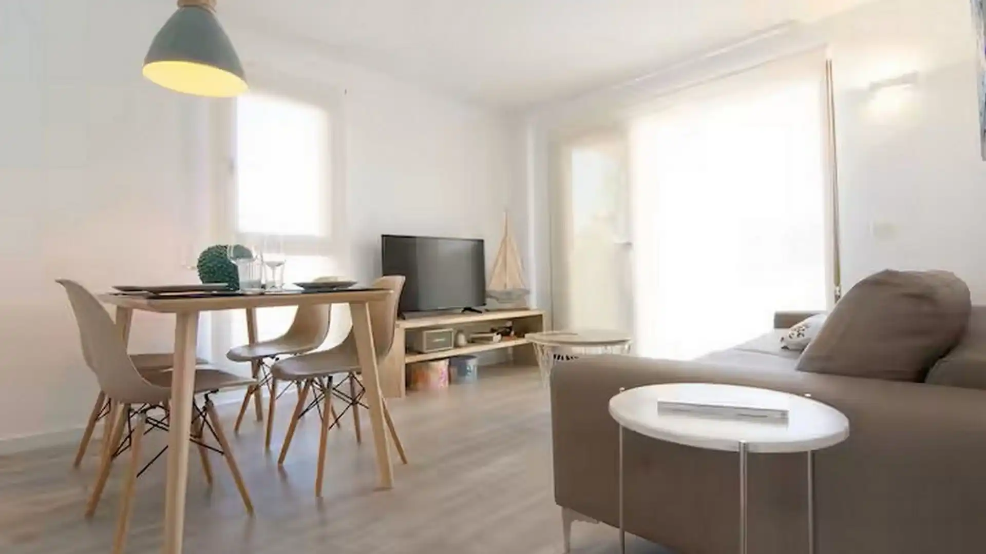 Living room of Apartments for rent in  Palma de Mallorca  with Air Conditioner, Heating and Private garden