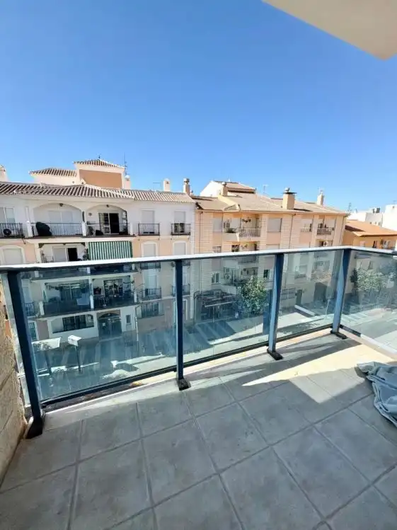 Vista exterior de Apartamento en venta en Torrox