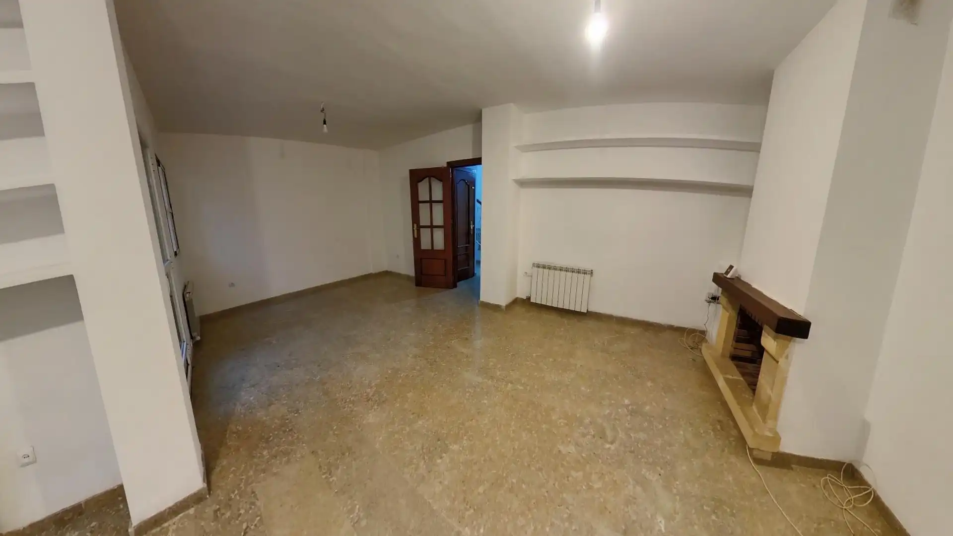Casa adosada en venta en Huétor Vega con Calefacción, Jardín privado y Piscina