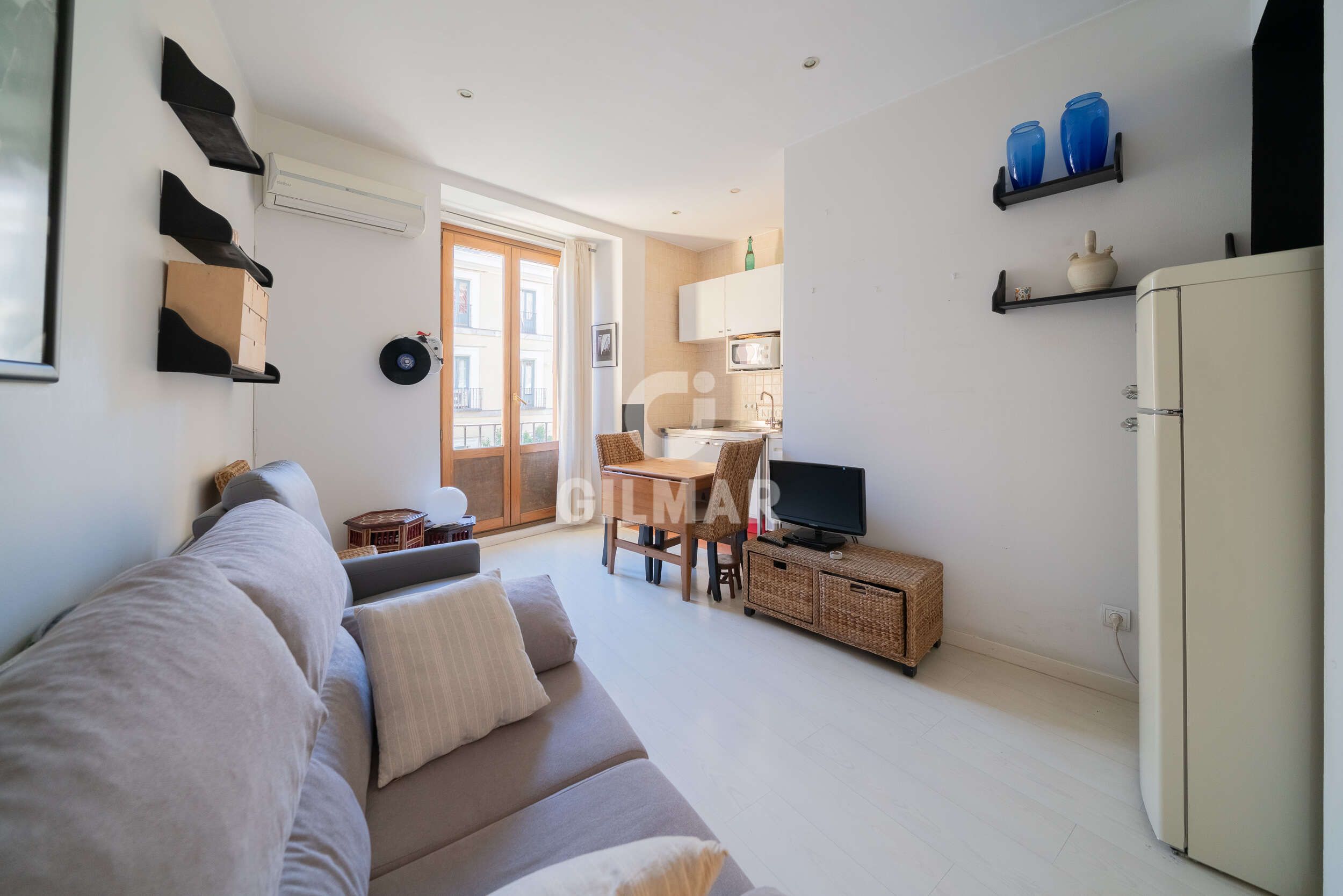 Living room of Study for sale in  Madrid Capital  with Heating