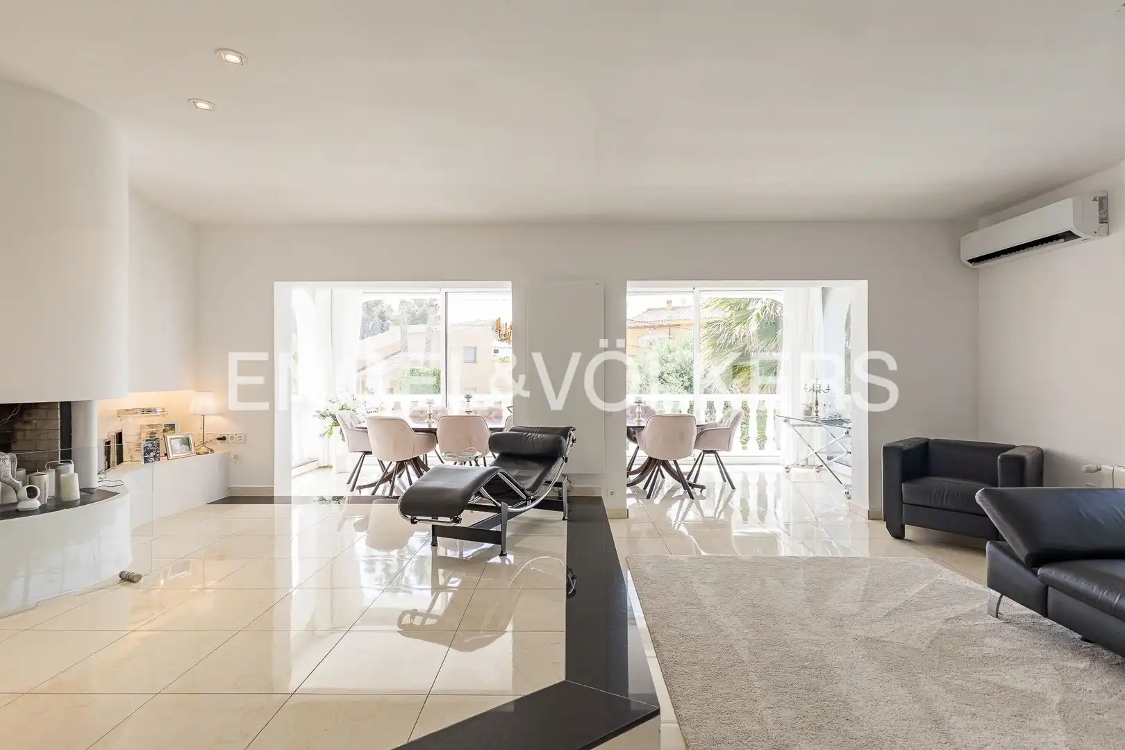 Sala de estar de Casa o chalet en venta en Sant Pere de Ribes con Aire acondicionado, Calefacción y Jardín privado