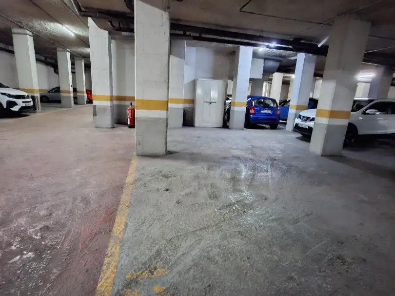 Einzelparkplatz zur Miete in Passatge Riu congost 13, imagen 3