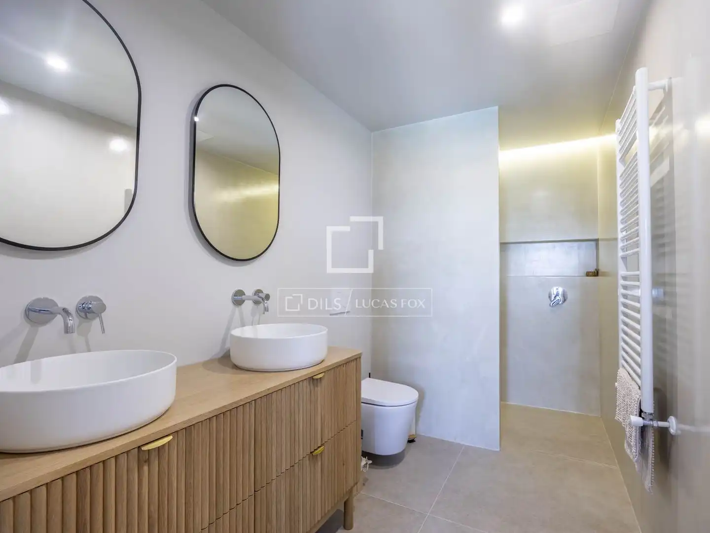 Baño de Casa o chalet en venta en El Puig de Santa Maria con Calefacción, Parquet y Terraza