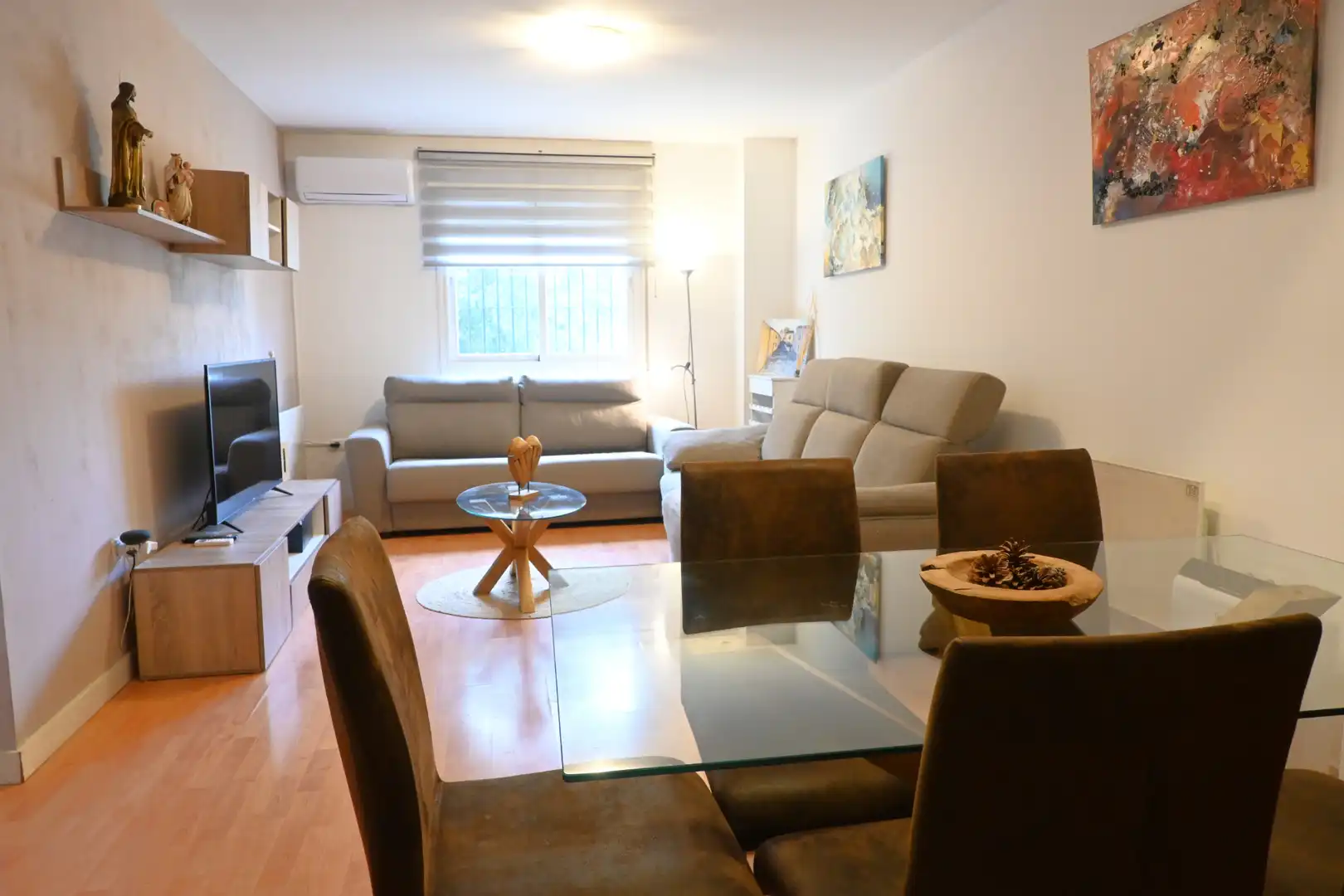 Living room of Flat for sale in Churriana de la Vega  with Air Conditioner, Heating and Furnished