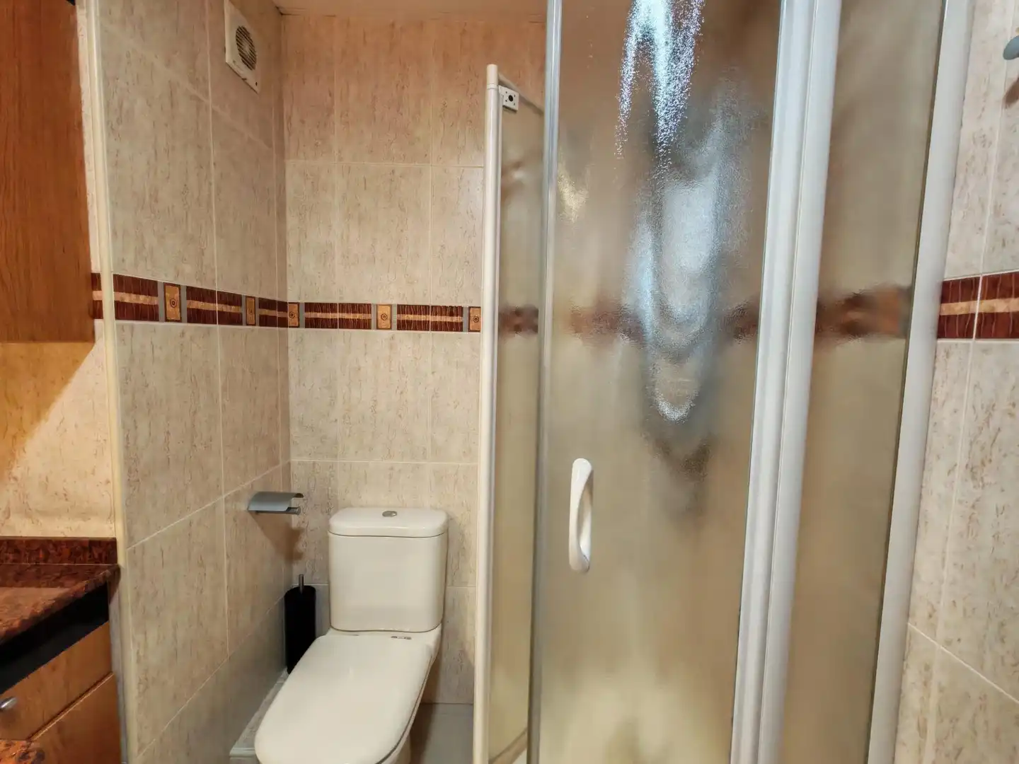 Baño de Apartamento en venta en Barcelona con Calefacción, Parquet y Balcón