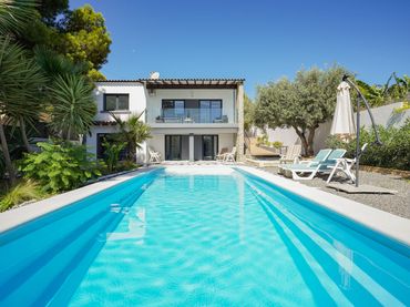 Casa con balcone in vendita a Canuta