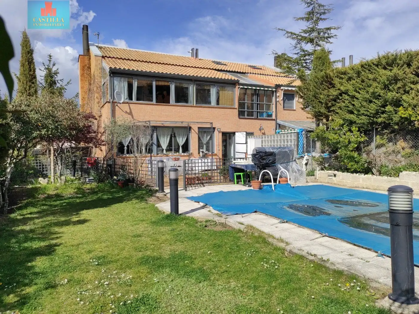 Jardín de Casa adosada en venta en Ávila con Calefacción, Jardín privado y Terraza