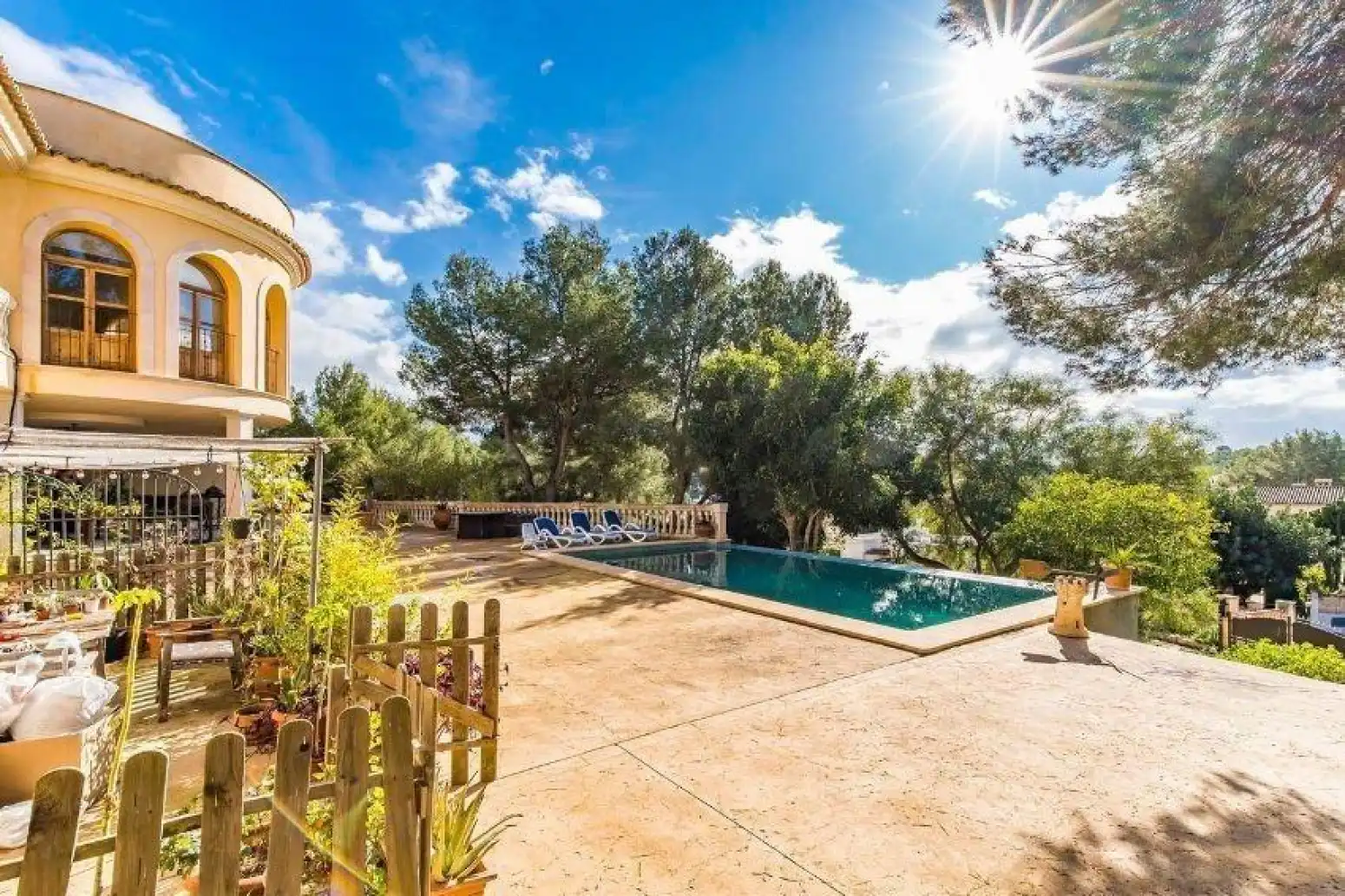 Houses for sale in Calvià - Carrer de Malgrat, Peguera