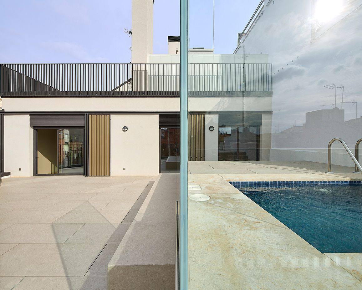 Exterior view of Flat to rent in  Barcelona Capital  with Air Conditioner, Heating and Parquet flooring