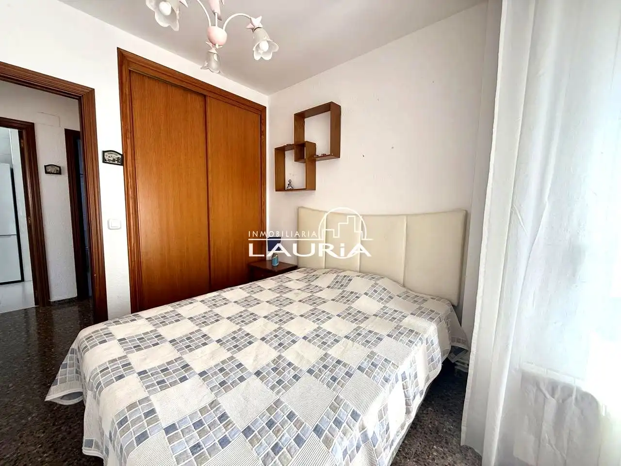 Bedroom of Flat for rent in Valencia  with Air Conditioner, Heating and Furnished