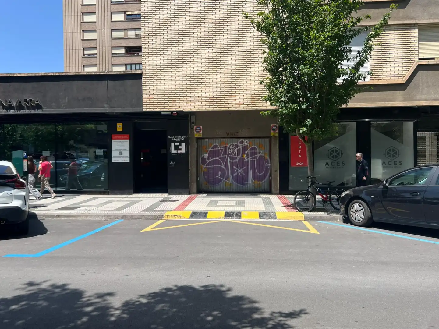 Aparcament en venda a Pamplona-Iruña - calle esquiroz 16