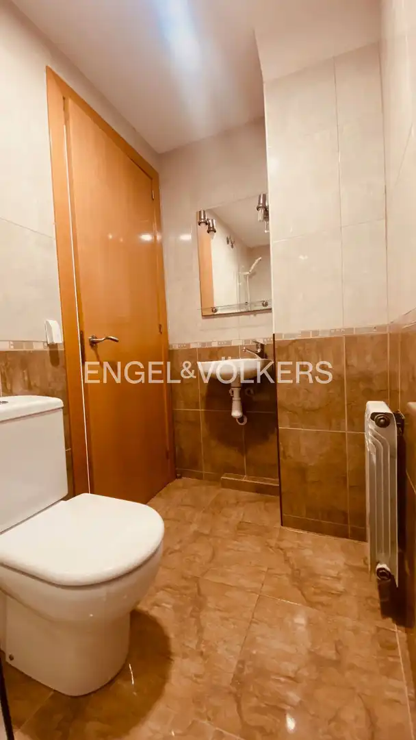 Bany de Apartament en venda en Sant Vicenç de Castellet amb Calefacció