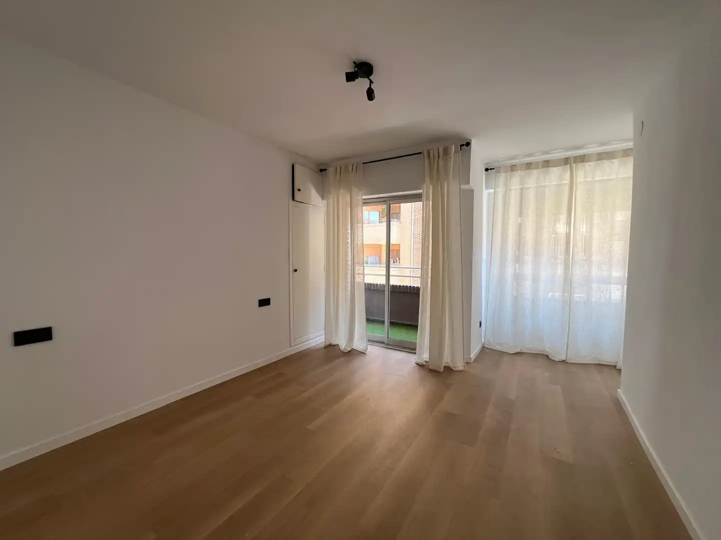 Bedroom of Flat for sale in Ontinyent  with Parquet flooring, Storage room and Furnished