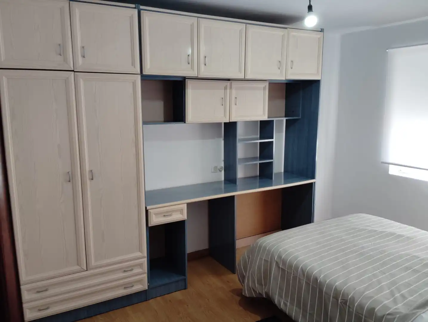 Bedroom of Flat for rent in Oviedo   with Heating, Furnished and Oven