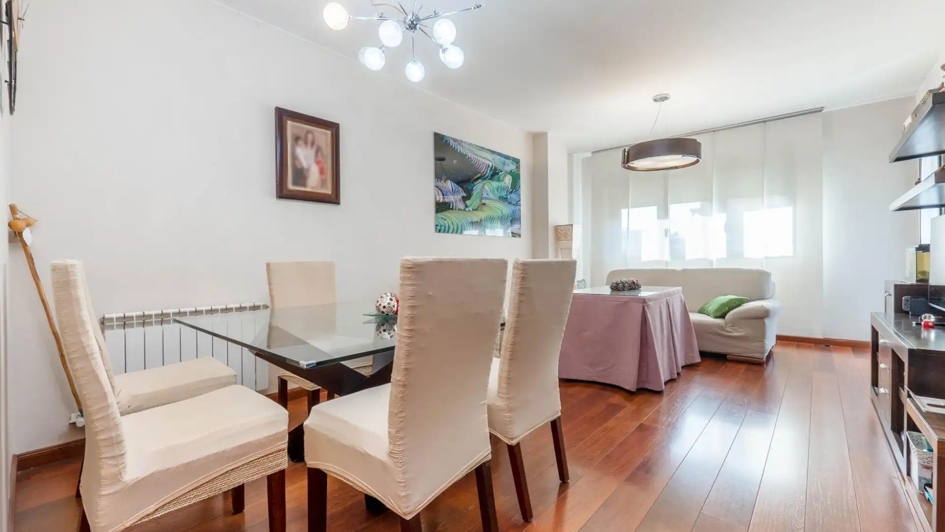 Dining room of Flat for sale in  Granada Capital  with Heating, Private garden and Balcony