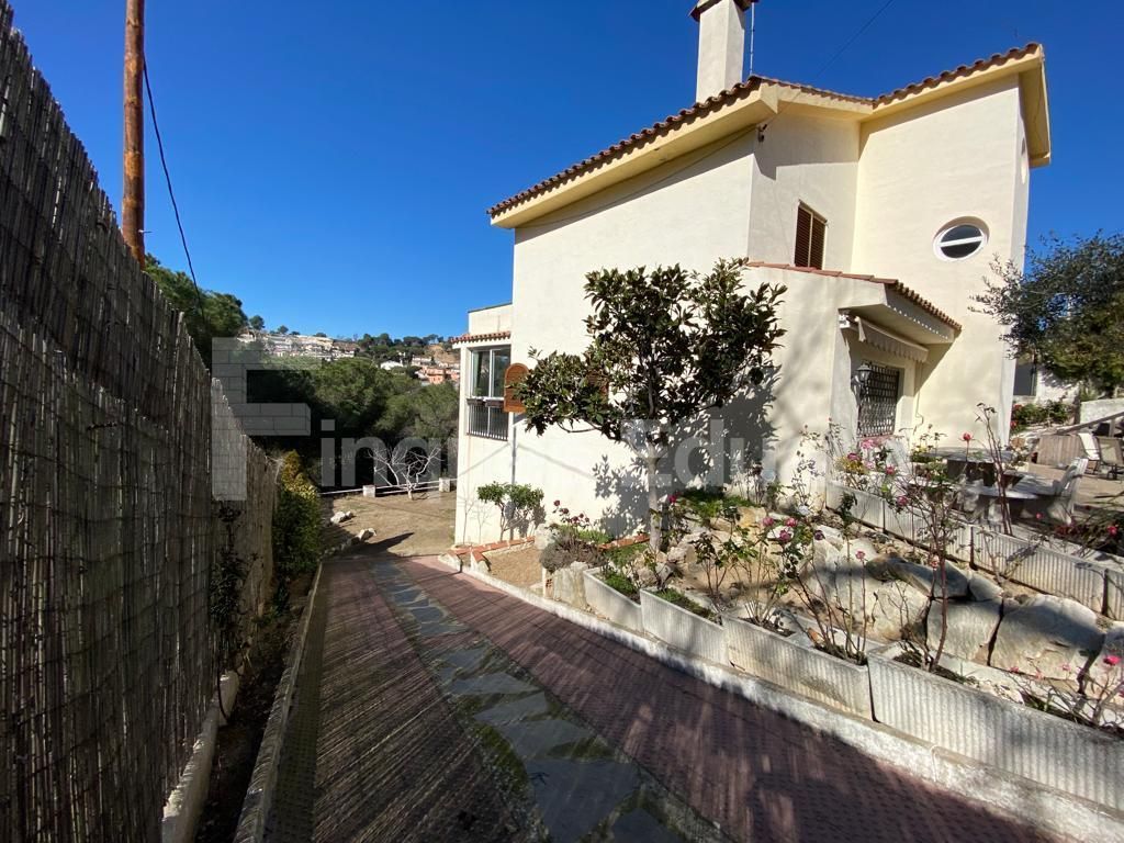 House or chalet for sale in Urbanitzacions