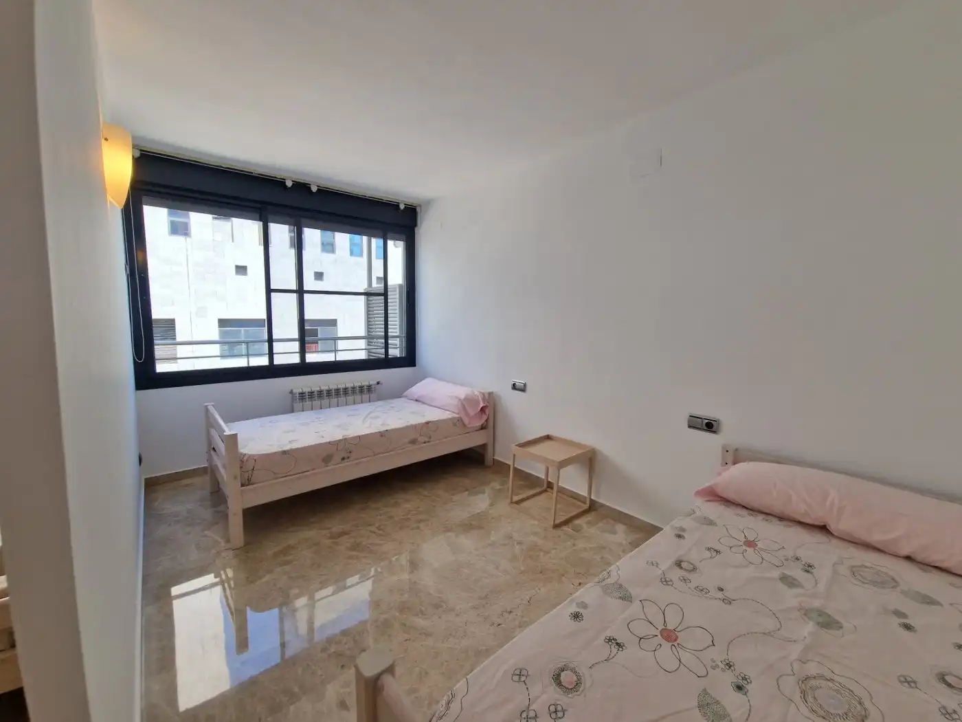 Flat for rent in Paseo Albereda, Penya - Roja - Avda. Francia