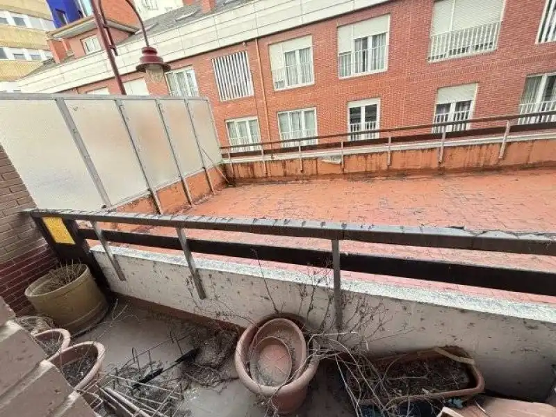 Terrace of Flat for sale in Torrelavega   with Heating, Private garden and Parquet flooring