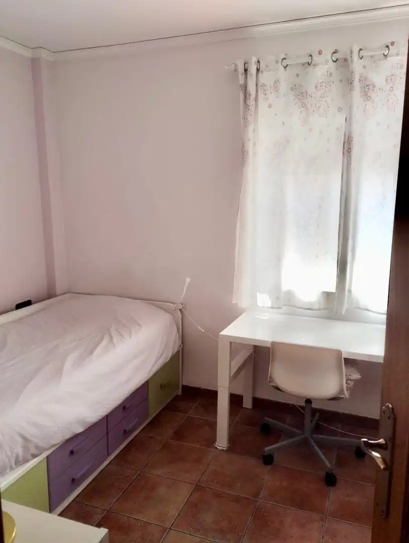 Dormitori de Casa adosada en venda en Cullera amb Aire condicionat, Calefacció i Jardí privat