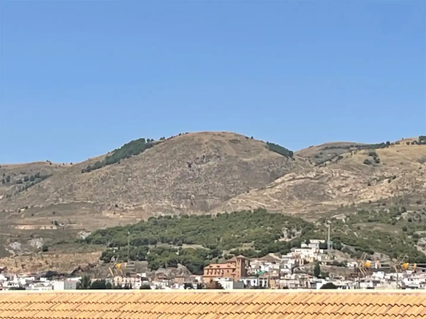 Vista exterior de Casa adosada en venda en Fondón amb Traster i Moblat