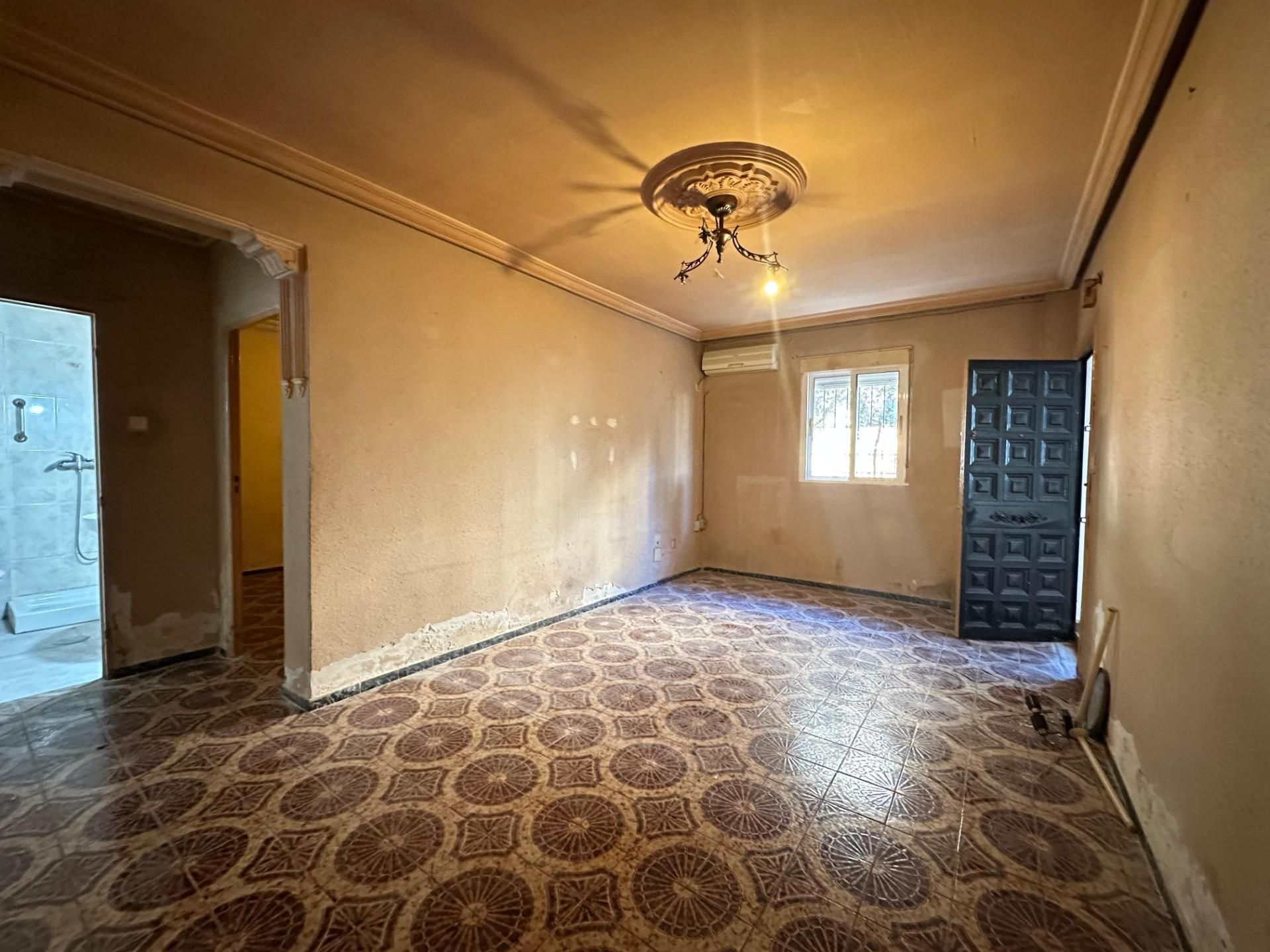 Sala d'estar de Pis en venda en Alcalá de Guadaira amb Terrassa