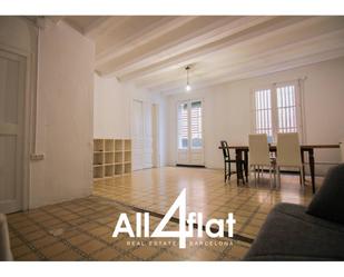 Exterior view of Flat to rent in  Barcelona Capital  with Heating, Parquet flooring and Furnished