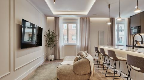 Foto 2 de Apartamento en venta en Calle de Fernán González, Ibiza de Madrid, Madrid Capital