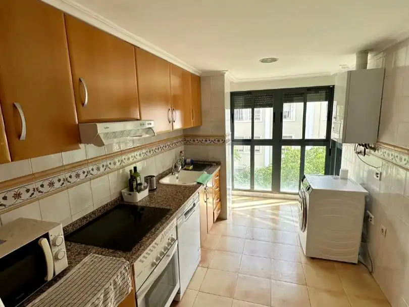 Kitchen of Flat for rent in  Valencia Capital  with Air Conditioner
