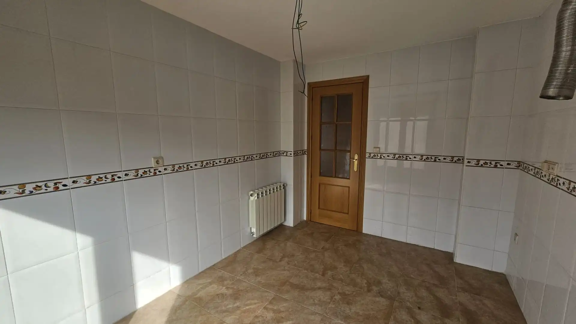 Piso en venta en Torrijos con Calefacción, Terraza y Trastero