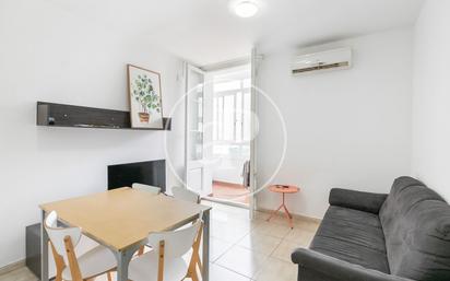 Exterior view of Flat for sale in  Barcelona Capital  with Air Conditioner, Heating and Storage room