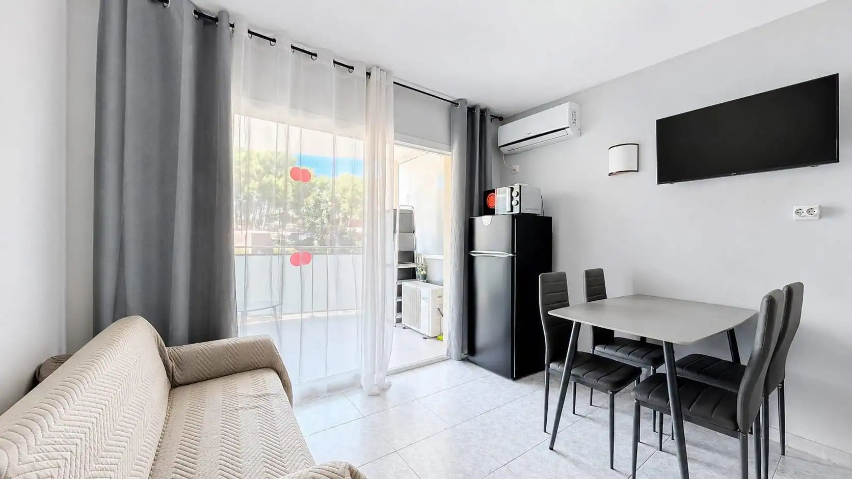 Apartamento con piscina en venta en Calle DUNES LES, imagen 7