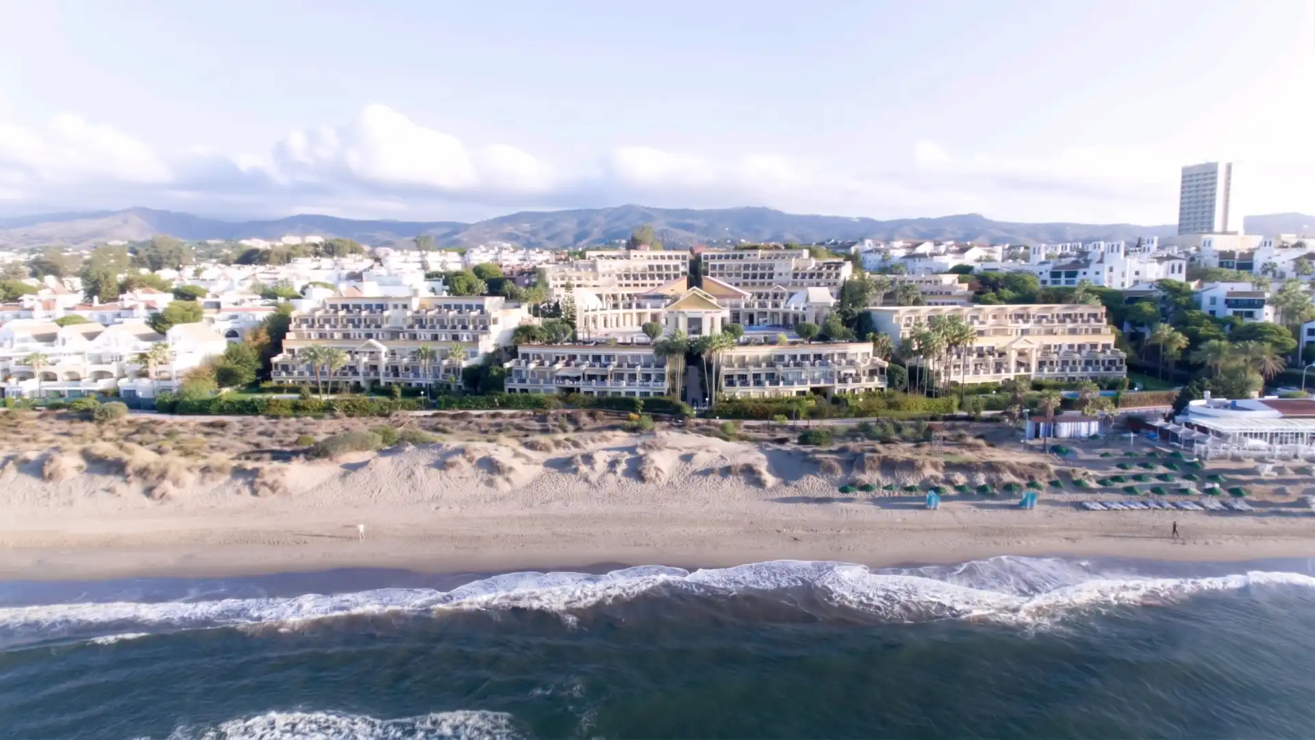 Exterior view of Ground floor for sale in Marbella  with Air Conditioner, Terrace and Swimming Pool