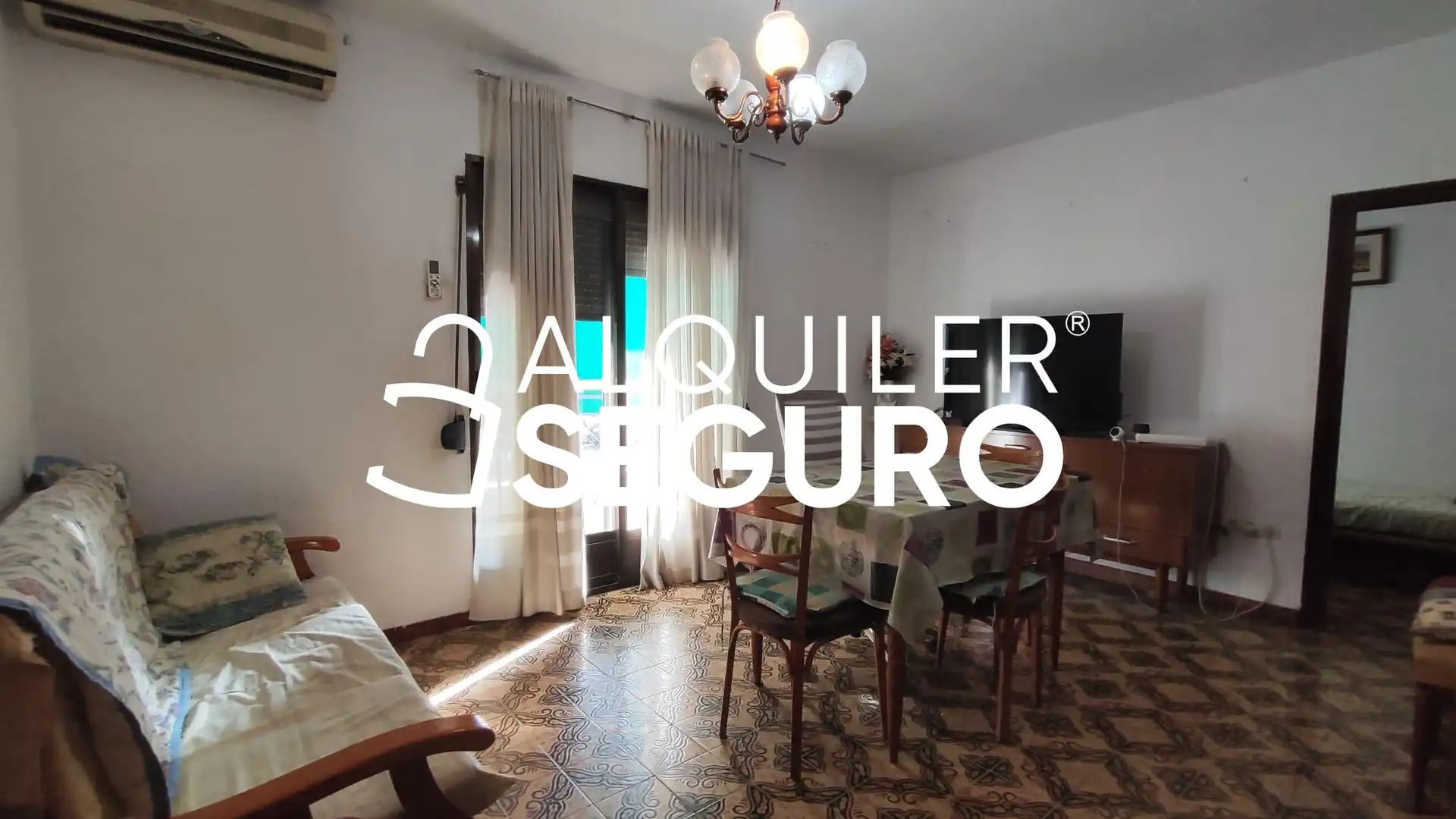 Living room of Flat for rent in Madrid  with Air Conditioner, Terrace and Furnished