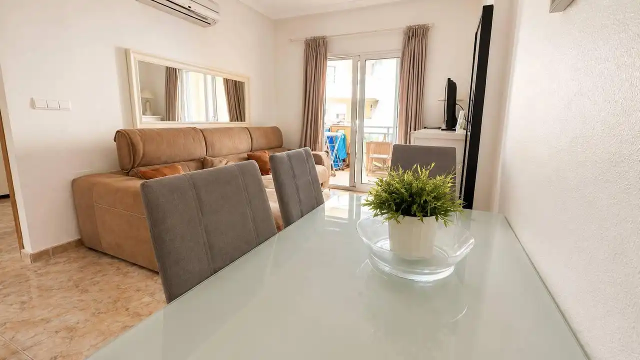 Comedor de Apartamento en venta en Orihuela con Jardín privado, Amueblado y Balcón