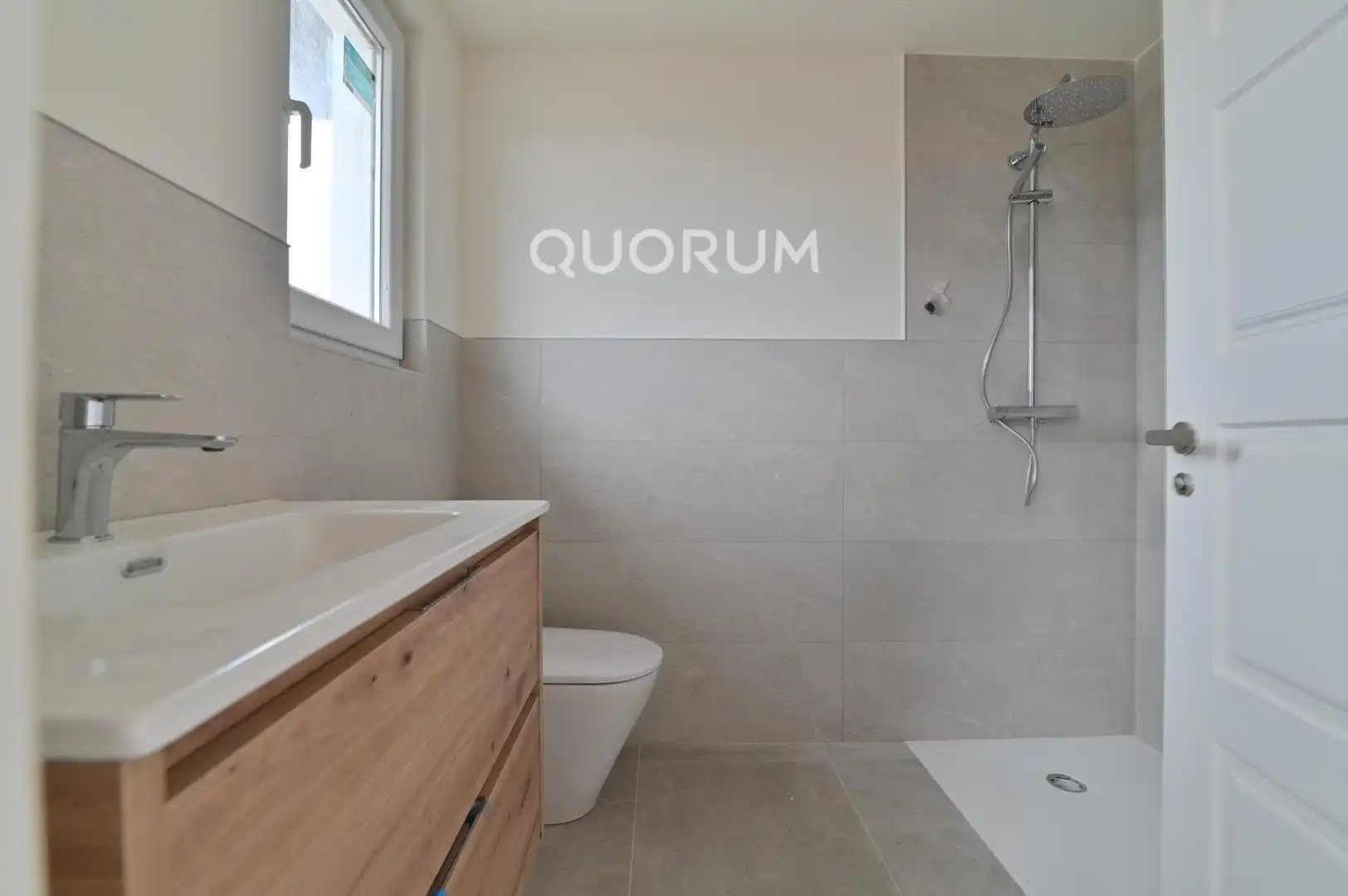Baño de Casa adosada en venta en Mungia con Calefacción, Jardín privado y Trastero