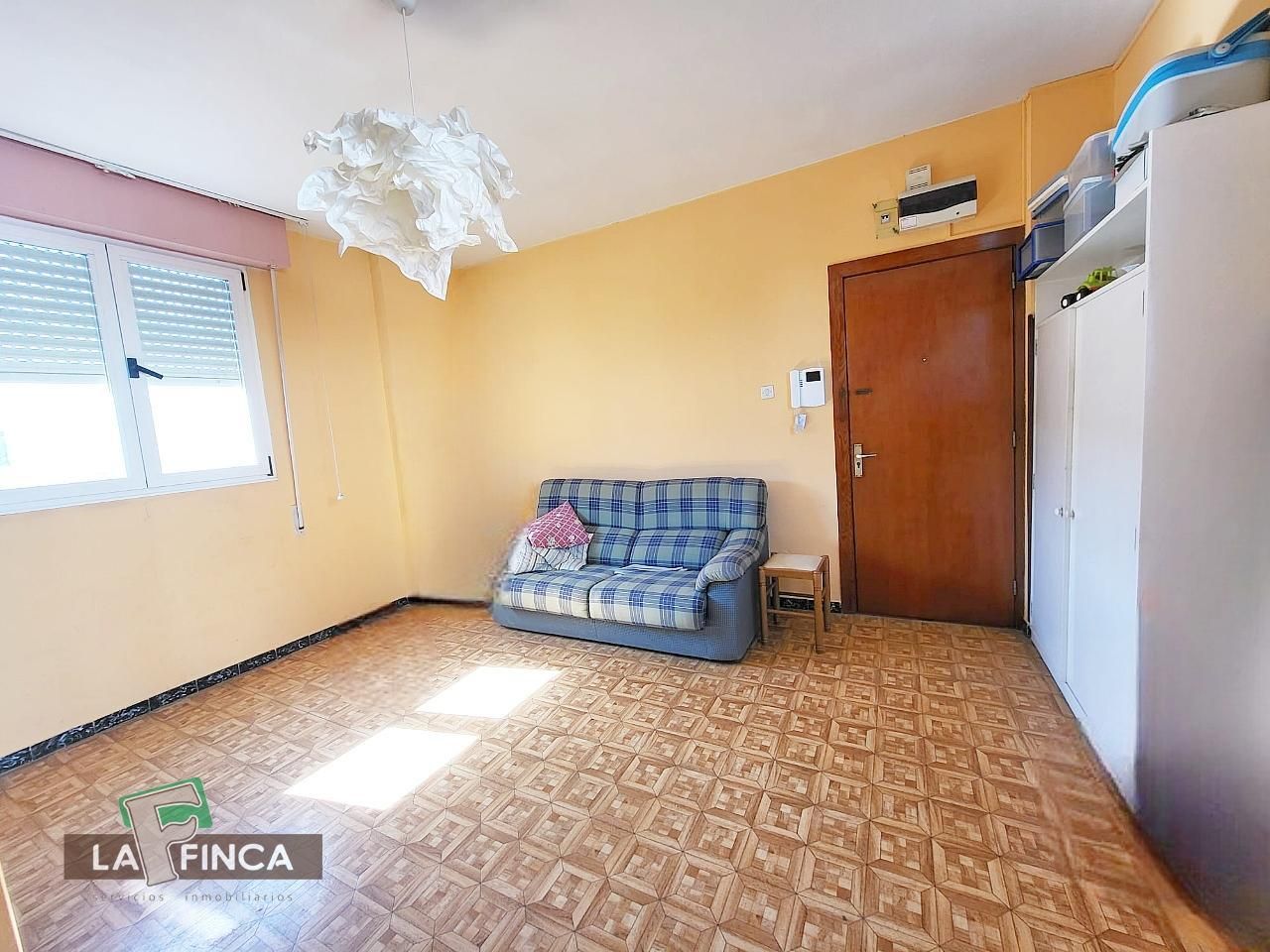 Bedroom of Apartments for sale in Gijón   with Heating, Parquet flooring and Terrace