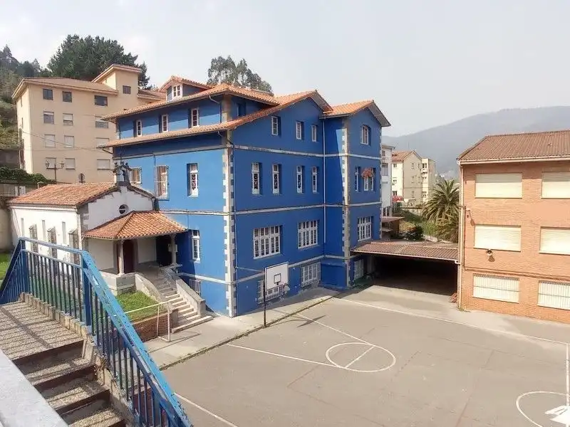 Vista exterior de Oficina en venta en Pravia con Terraza